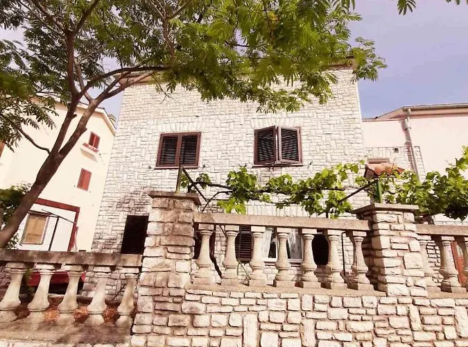 Apartment Apartments Renato Muzic Cres Cres