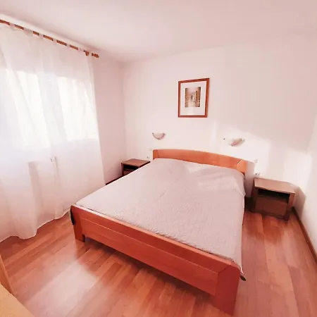 Apartments Renato Muzic Cres Apartment Cres