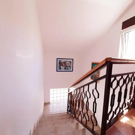 Apartments Renato Muzic Cres Apartment