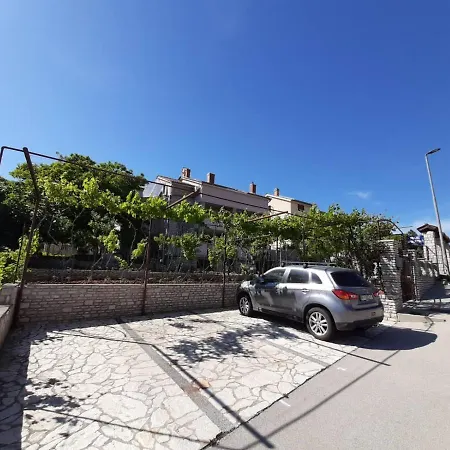 Apartment Apartments Renato Muzic Cres Cres