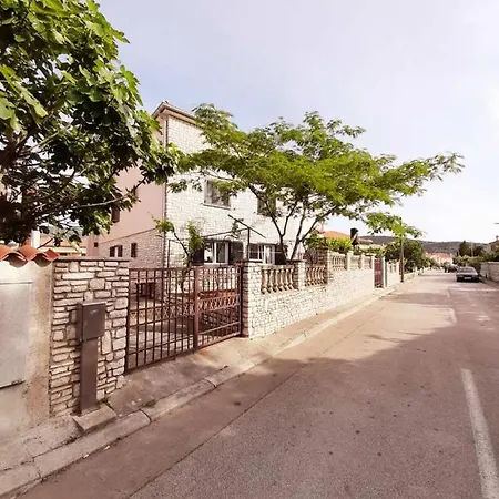 Apartments Renato Muzic Cres Apartment Cres